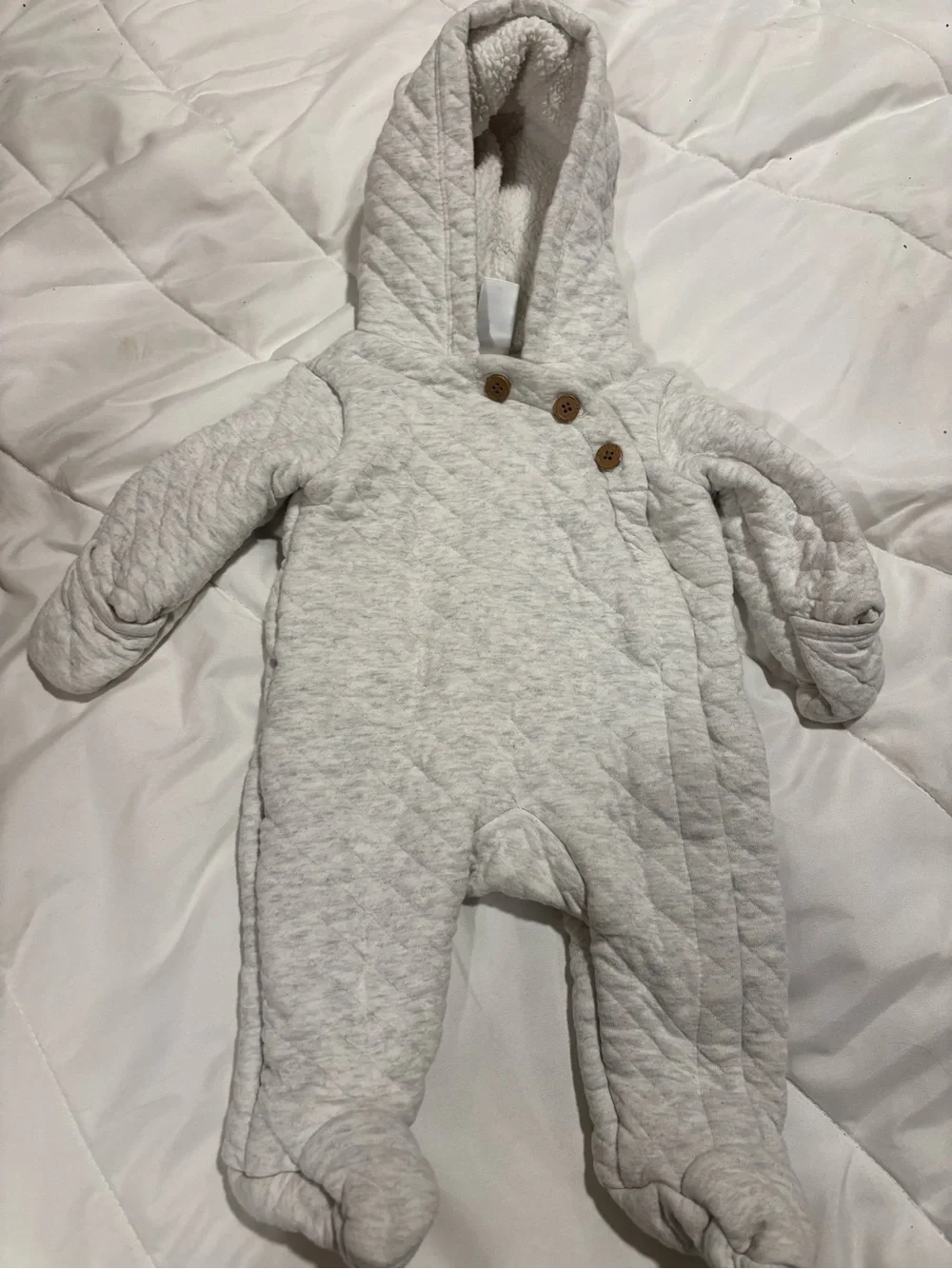 Carter's Cream Gray Quilted Hooded Baby Snowsuit with Sherpa Lining hood. 3 M
